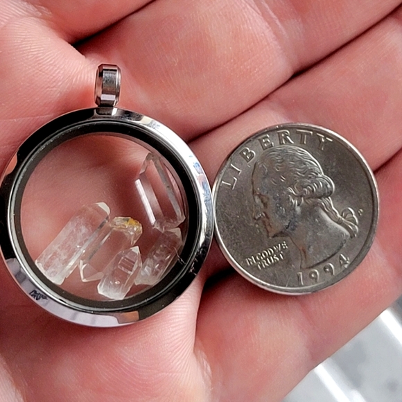 Pendant w/ Clear Quartz Points Floating Pendants Jewelry Accessories Unisex - Picture 2 of 4